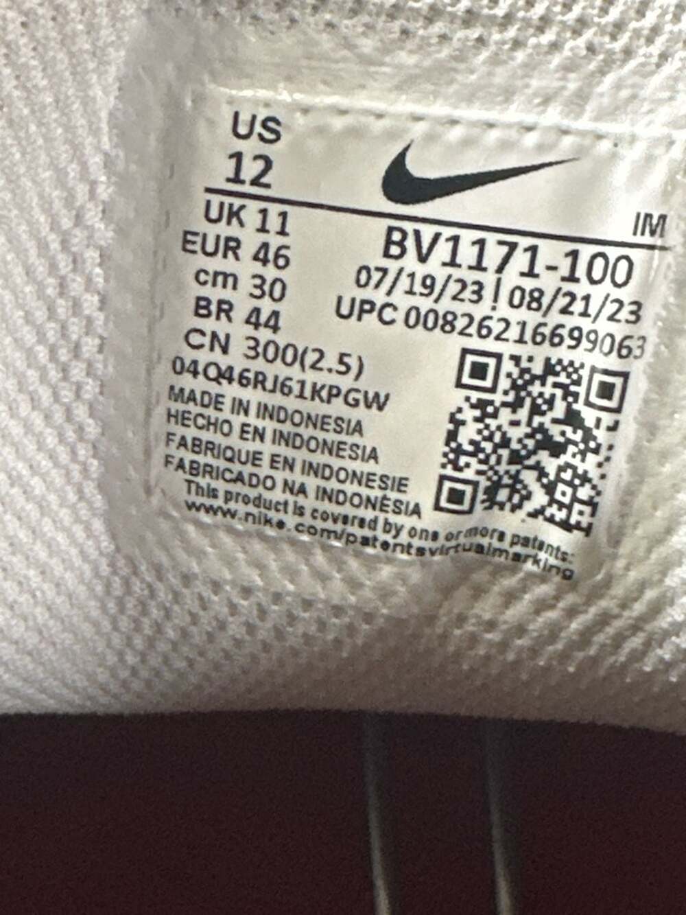 Nike Air Max LTD 3 White University Red Black Sneakers - Picture 12 of 12